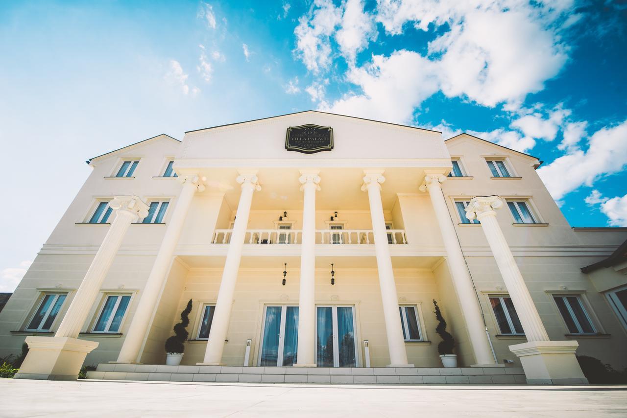 Villa Palace Nowy Sad Zewnętrze zdjęcie